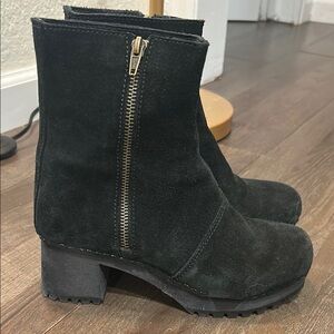 Sanita Black Suede Ankle Suede Boots